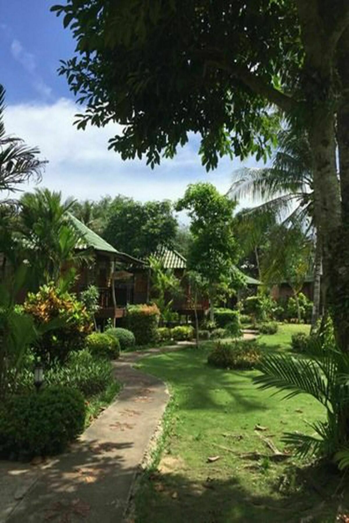 Dusita Koh Kood Resort Ko Kut Exterior photo
